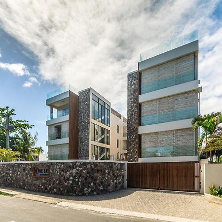 One Bay Residence - Apartment 12 - Apartment In Pereybere Pereybere Beach Exterior photo