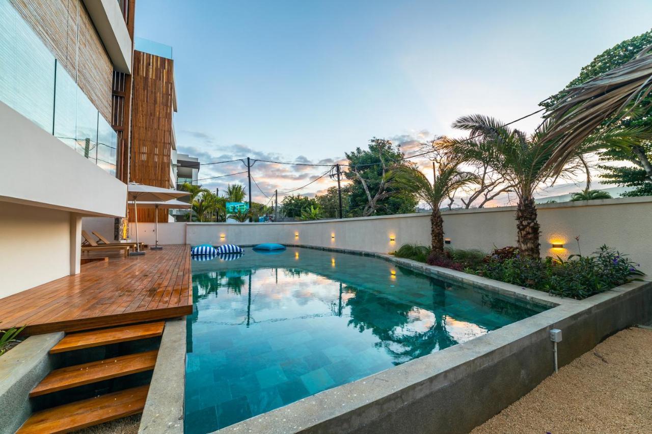 One Bay Residence - Apartment 12 - Apartment In Pereybere Pereybere Beach Exterior photo