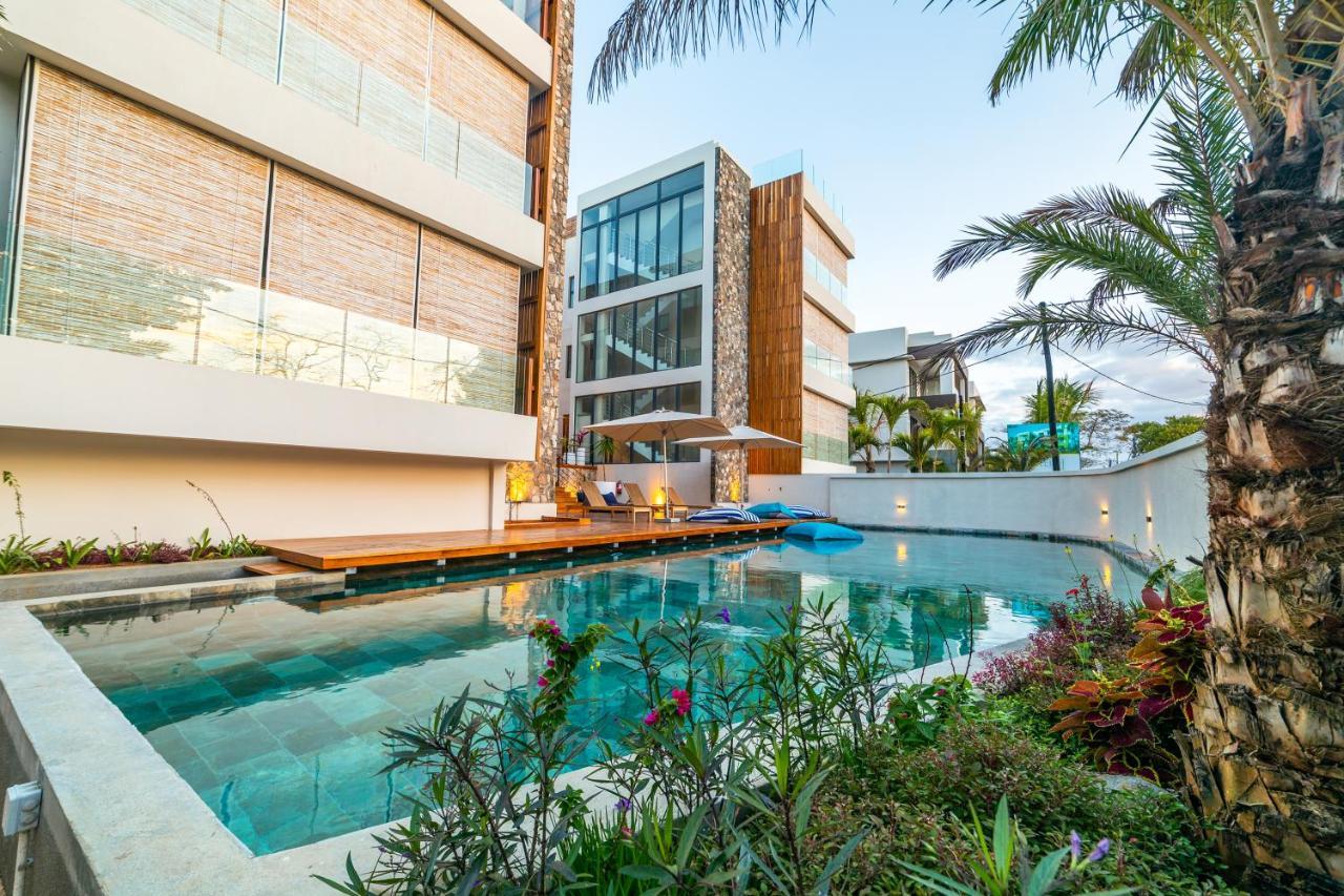 One Bay Residence - Apartment 12 - Apartment In Pereybere Pereybere Beach Exterior photo